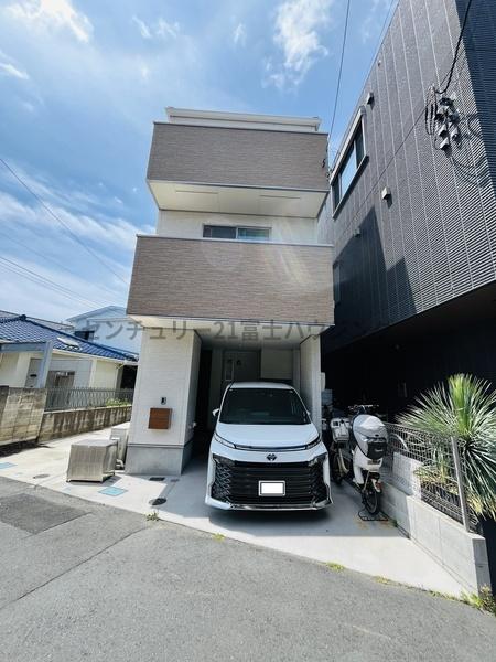 藤沢市辻堂元町３丁目の中古一戸建て