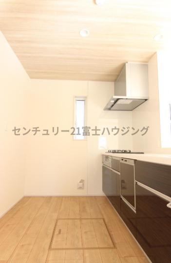 茅ヶ崎市西久保の新築一戸建