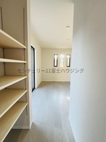 茅ヶ崎市高田１丁目の新築一戸建