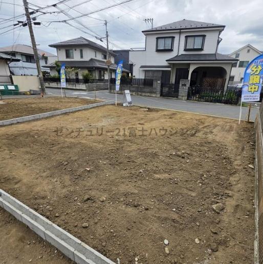 茅ヶ崎市南湖３丁目の新築一戸建