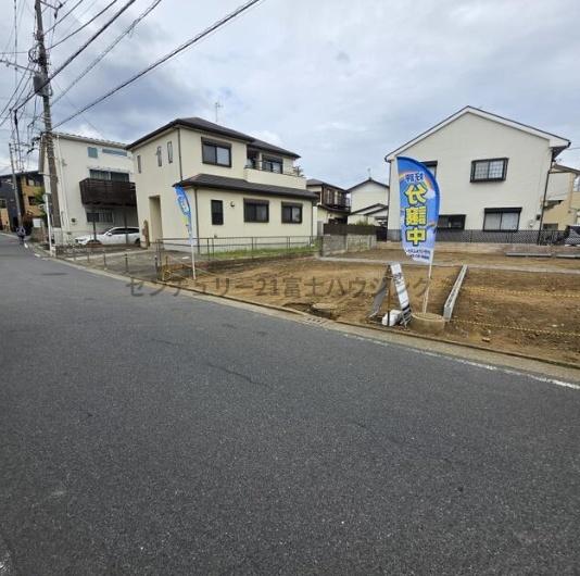 茅ヶ崎市南湖３丁目の新築一戸建