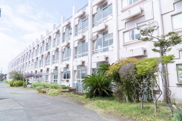 平塚市横内の中古一戸建て(平塚市立横内小学校)