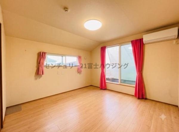 平塚市横内の中古一戸建て