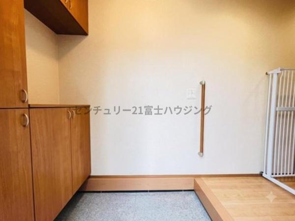 平塚市横内の中古一戸建て