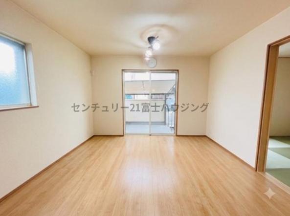 平塚市横内の中古一戸建て
