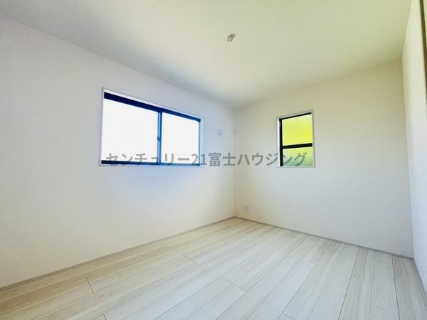 茅ヶ崎市ひばりが丘の新築一戸建