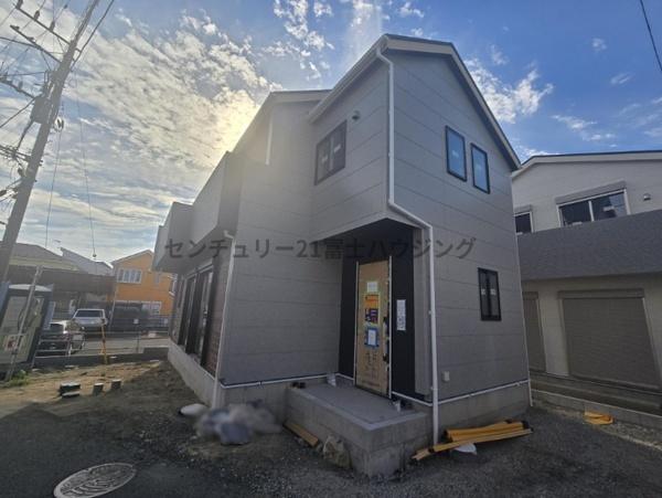 茅ヶ崎市東海岸南６丁目の新築一戸建