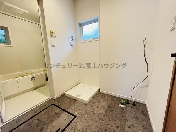 茅ヶ崎市東海岸南６丁目の新築一戸建