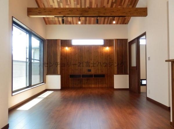 茅ヶ崎市香川１丁目の新築一戸建