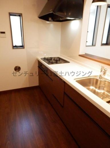 茅ヶ崎市香川１丁目の新築一戸建