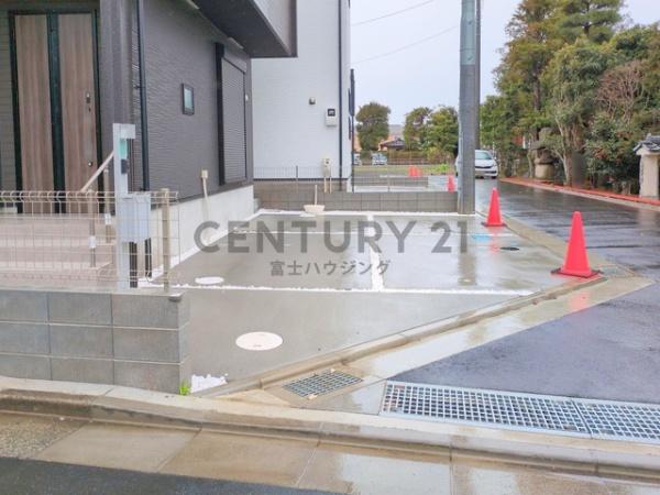 茅ヶ崎市高田１丁目の新築一戸建