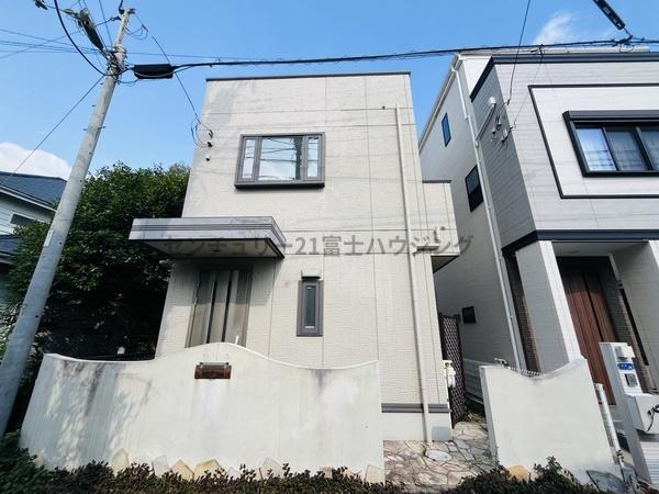 茅ヶ崎市中海岸４丁目の中古一戸建て