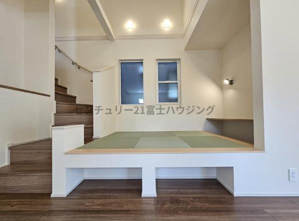 茅ヶ崎市室田３丁目の新築一戸建