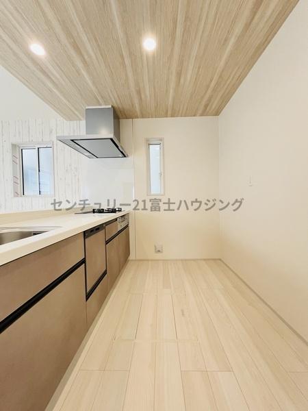 平塚市虹ケ浜の新築一戸建