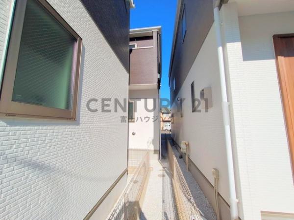 茅ヶ崎市室田2期　新築分譲住宅　2号棟　全3棟