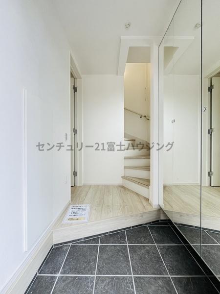 平塚市桃浜町の新築一戸建