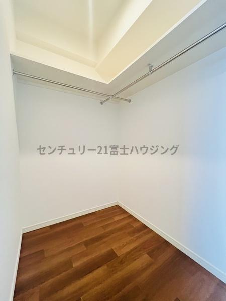 ビッグヴァングランヴァーグ茅ヶ崎