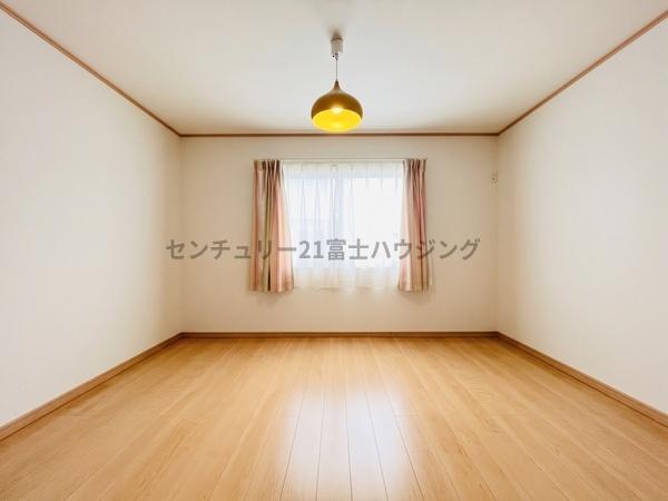 茅ヶ崎市十間坂２丁目の中古一戸建て