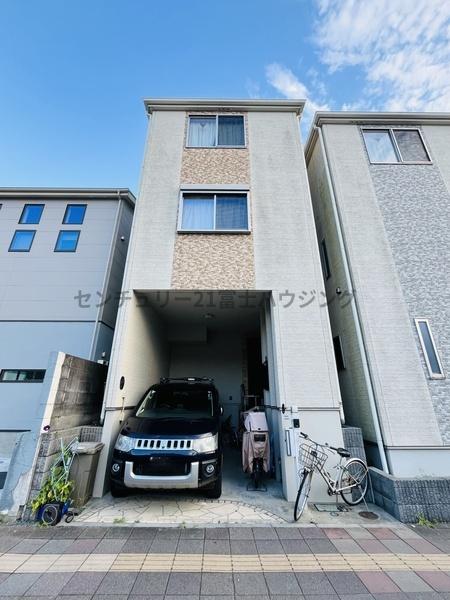 茅ヶ崎市十間坂２丁目の中古一戸建