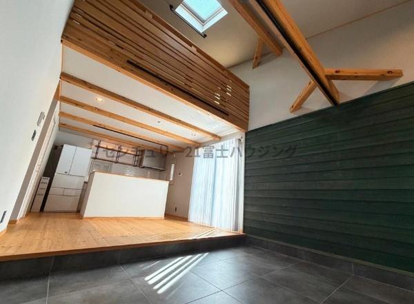 茅ヶ崎市西久保の中古一戸建て