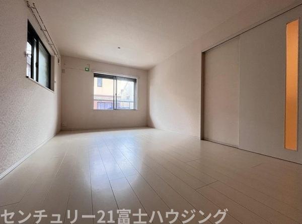 茅ヶ崎市本村3丁目　中古戸建