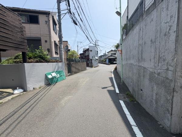 茅ヶ崎市中海岸４丁目の中古一戸建
