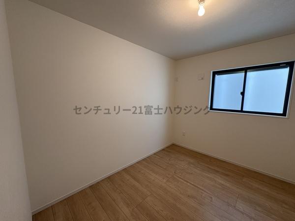 茅ヶ崎市ひばりが丘の新築一戸建