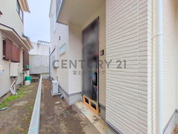 茅ヶ崎市南湖４丁目の新築一戸建
