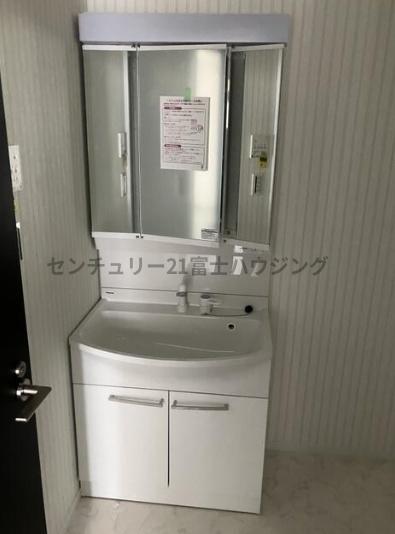 茅ヶ崎市南湖４丁目の新築一戸建