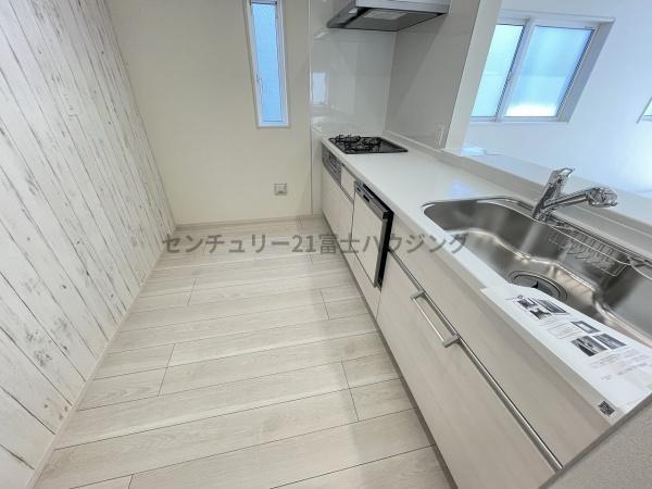 茅ヶ崎市小和田１丁目の新築一戸建