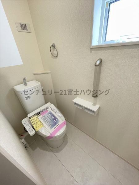 茅ヶ崎市小和田１丁目の新築一戸建