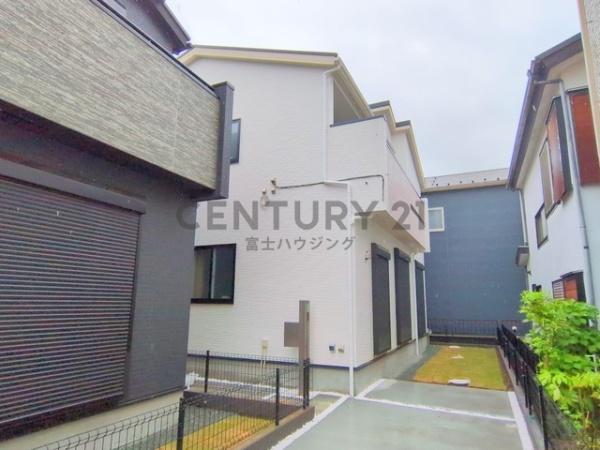 茅ヶ崎市小和田１丁目の新築一戸建
