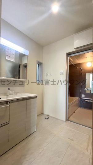 茅ヶ崎市香川6丁目　新築戸建