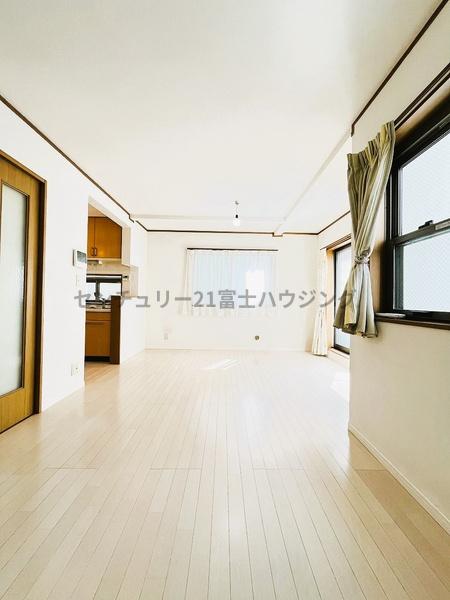 藤沢市鵠沼東の中古一戸建て