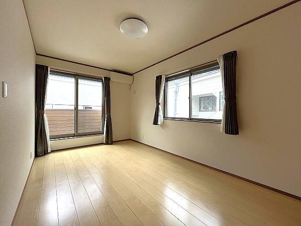 茅ヶ崎市香川４丁目の中古一戸建て