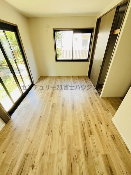 茅ヶ崎市室田２丁目の中古一戸建て