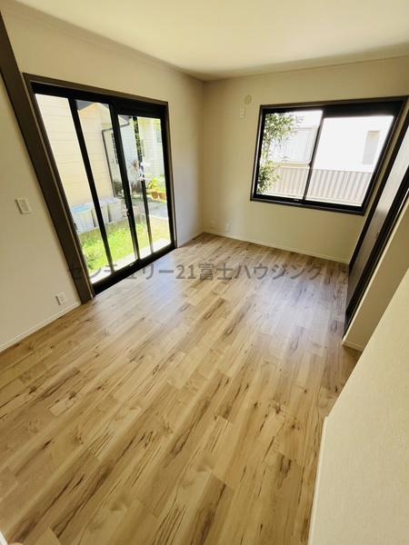 茅ヶ崎市室田２丁目の中古一戸建て