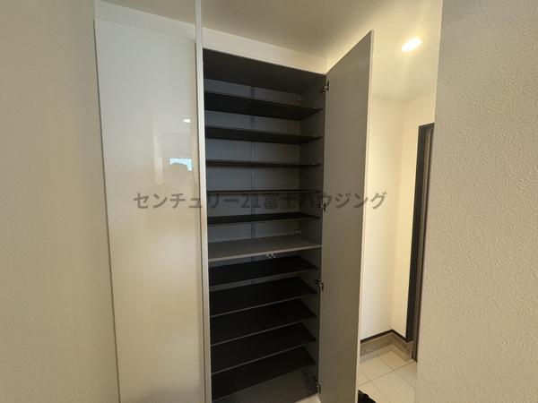 茅ヶ崎市円蔵2丁目　新築3号棟　全4棟