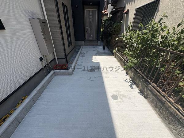 茅ヶ崎市円蔵2丁目　新築4号棟　全4棟