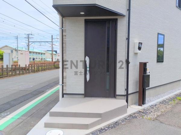 茅ヶ崎市浜竹１丁目の新築一戸建