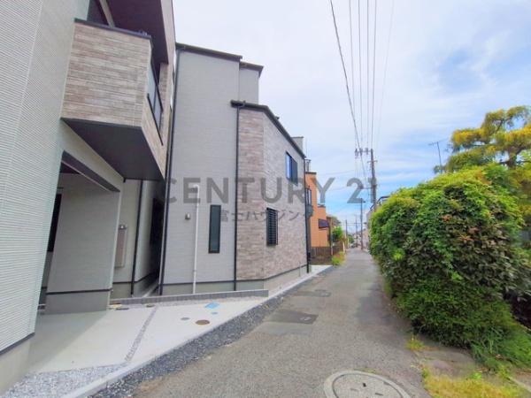 茅ヶ崎市浜竹１丁目の新築一戸建