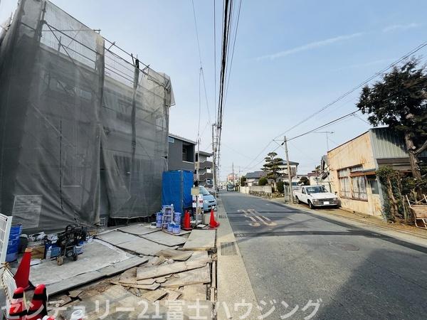 茅ヶ崎市矢畑　新築分譲住宅　1号棟　全2棟