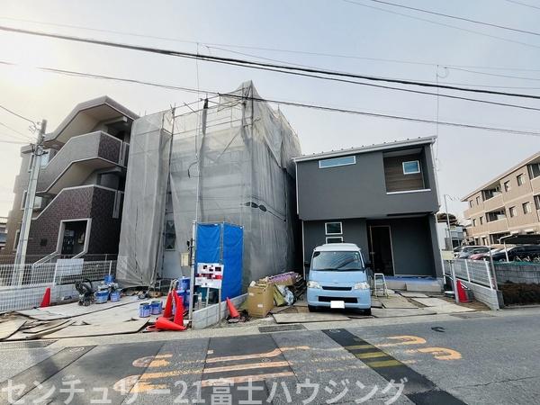 茅ヶ崎市矢畑　新築分譲住宅　1号棟　全2棟