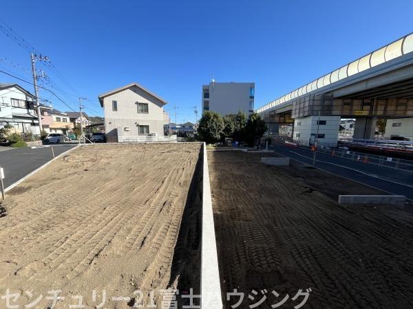茅ヶ崎市赤羽根第13　新築分譲住宅　3号棟　全5棟