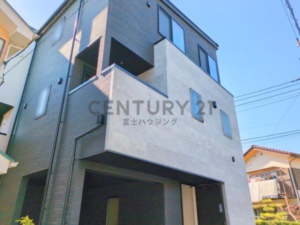 茅ヶ崎市本宿町　新築分譲住宅　B棟