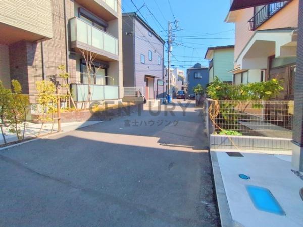 茅ヶ崎市本宿町　新築分譲住宅　B棟