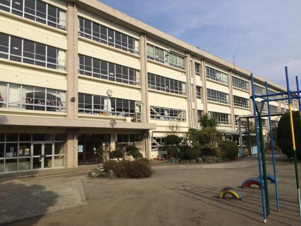 茅ヶ崎市堤の新築一戸建(茅ヶ崎市立小出小学校)