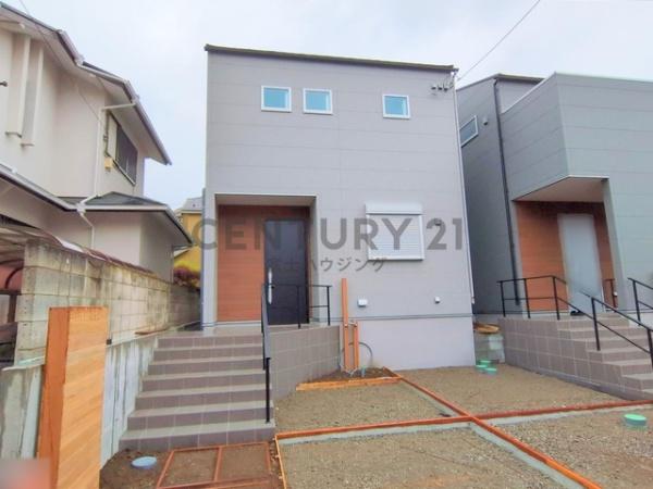 茅ヶ崎市美住町　新築分譲住宅　1号棟　全4棟