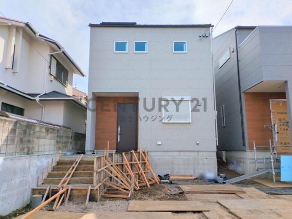 茅ヶ崎市美住町　新築分譲住宅　1号棟　全4棟