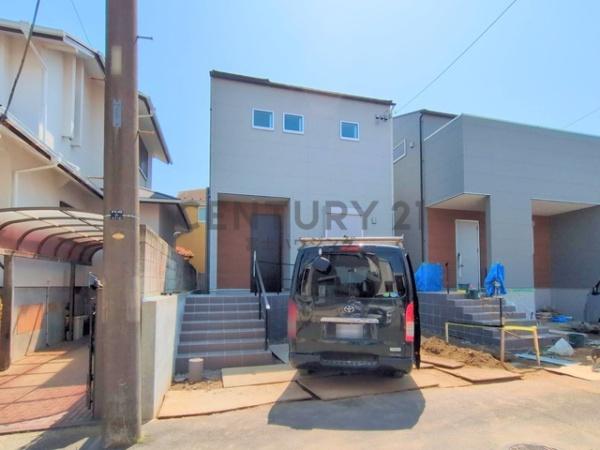 茅ヶ崎市美住町　新築分譲住宅　1号棟　全4棟